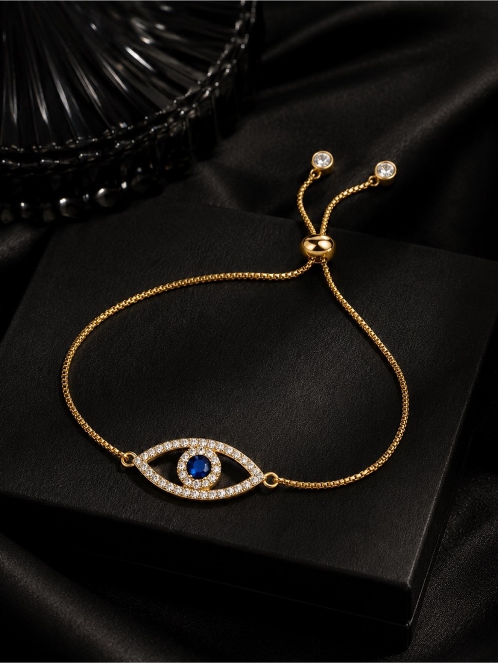 14K Gold Evil Eye Bolo Bracelet